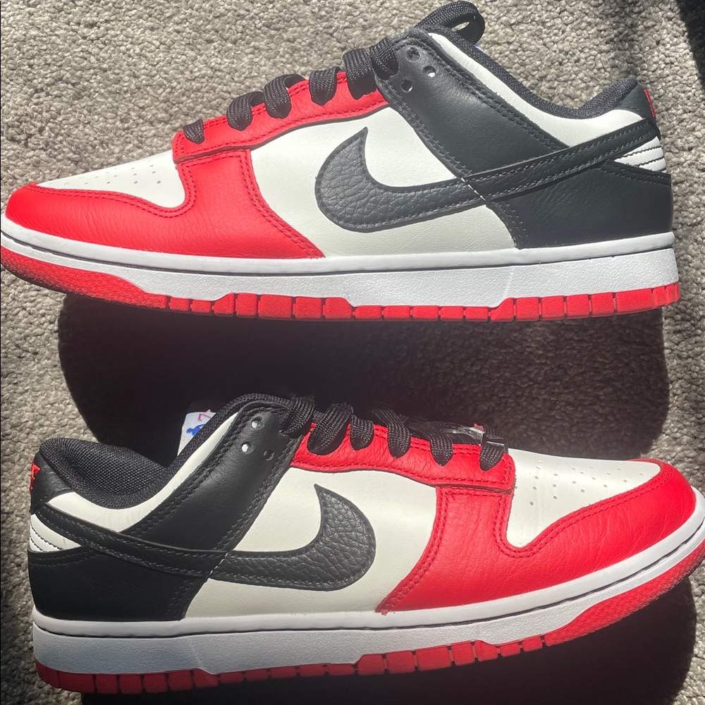 Mens EMB 75th Anniversary Bulls dunks. Sail , black and red. Mens 7.5 women’s 9